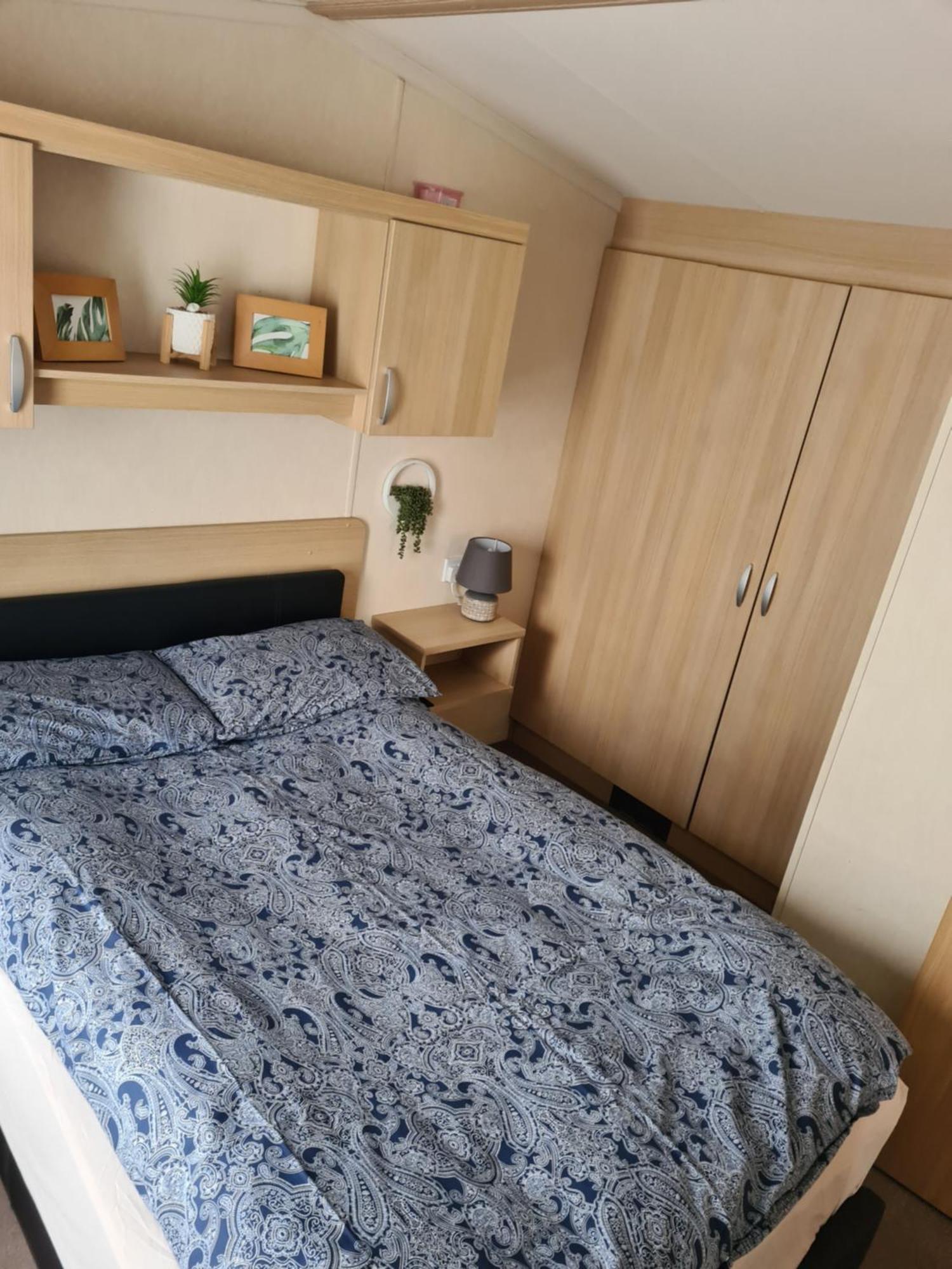 הייקליף 127Cs Hoburne Naish Holiday Park מראה חיצוני תמונה